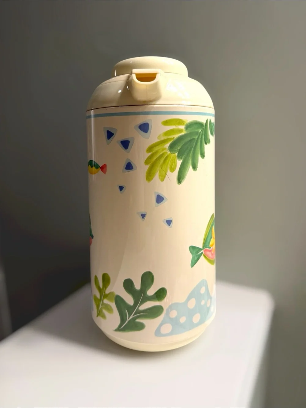 Vintage Studio Nova Tropical Fish Insulated Carafe Pitcher Made in Taiwan